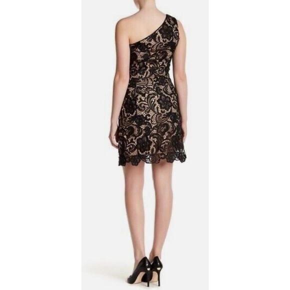Dress The Population Isabella One-Shoulder Lace Sheath Dress Black Medium Party - Picture 2 of 14